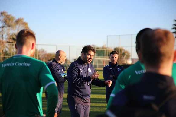 Uli Forte et Yverdon en camp, l'hiver dernier en Turquie. Un séjour organisé par planetsport.ch