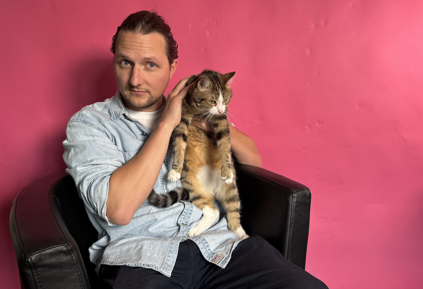 Alexandre et Sophie, le chat de Margaux.
