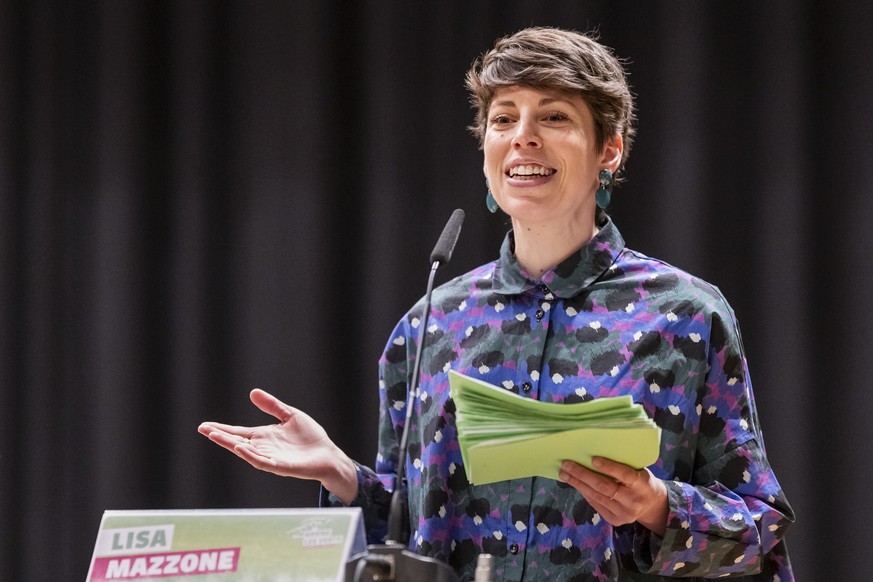 Parteipraesidentin Lisa Mazzone spricht zu den Delegierten, an der Delegiertenversammlung der Gruenen Schweiz, am Samstag, 29. Maerz 2025 in Brig. (KEYSTONE/Alessandro della Valle)