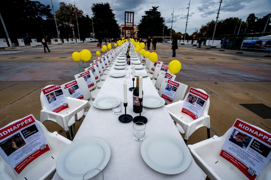 Geneva_ Israeli hostages - Hamas
An Empty Table Set for the 220 Hostages kidnapped by the terror organization Hamas has been dispatched in front of the UN in Geneva, Switzerland.
The somber dinner tab ...