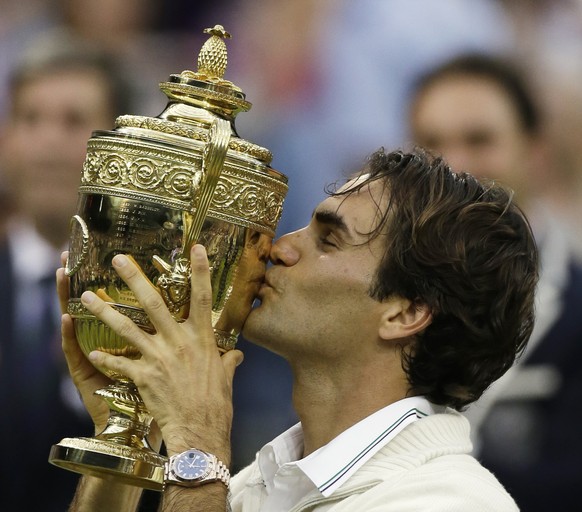 ZU DEN GRAND SLAM TITELGEWINNEN VON ROGER FEDERER STELLEN WIR IHNEN FOLGENDES BILDMATERIAL ZUR VERFUEGUNG. WEITERE BILDER FINDEN SIE IM DOSSIER "ROGER FEDERER" AUF VISUAL.KEYSTONE-SDA.CH - R ...
