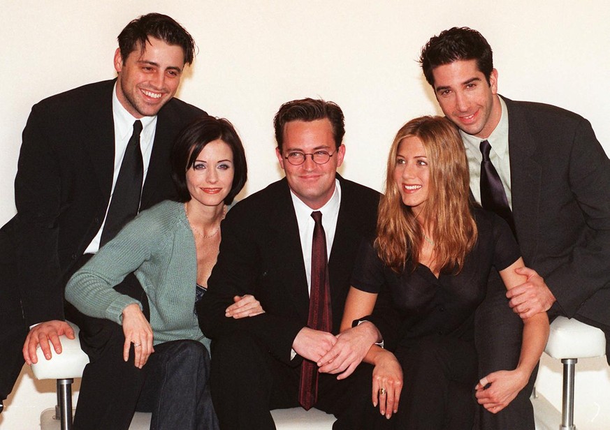 Cast members of the American sitcom Friends pose for photographers at the studios of Channel 4 in London Wednesday, March 25, 1998. They are in Britain to film the final episode of their latest series ...