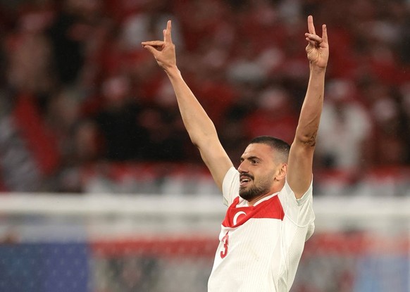 La célébration de Demiral