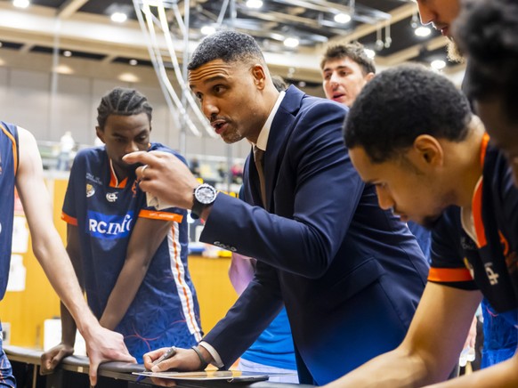 Chad Timberlake et ses jeunes joueurs ont réussi un bel exploit face à Fribourg Olympic (archives).
