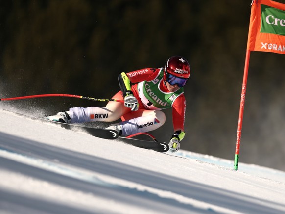 Corinne Suter a pris la 4e place du deuxième super-G de Soldeu
