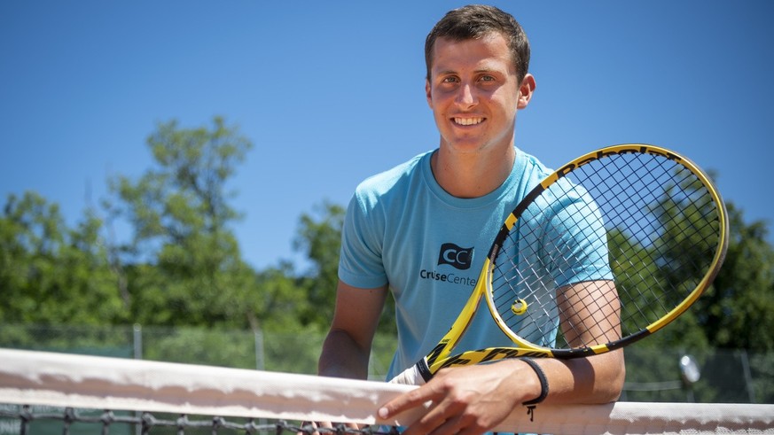 Damien Wenger, joueur de tennis suisse pose lors d&#039;une conference de presse de l&#039;Open du TC Mail le mardi 23 juin 2020 a Neuchatel. (KEYSTONE/Jean-Christophe Bott)