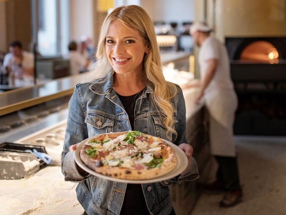 L&#039;ex-Miss Suisse Christa Rigozzi est la figure de proue de la chaîne de pizza Molino de Migros.