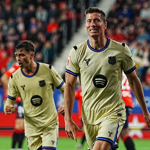 Lewandowski (à droite) a inscrit le 1er but du Barça samedi