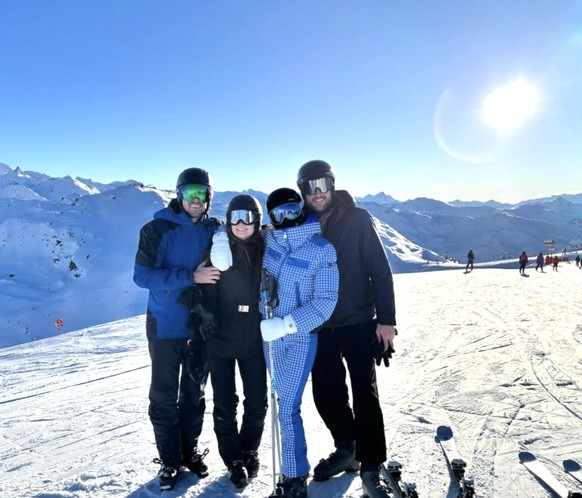 Sophie Turner en vacances au ski.