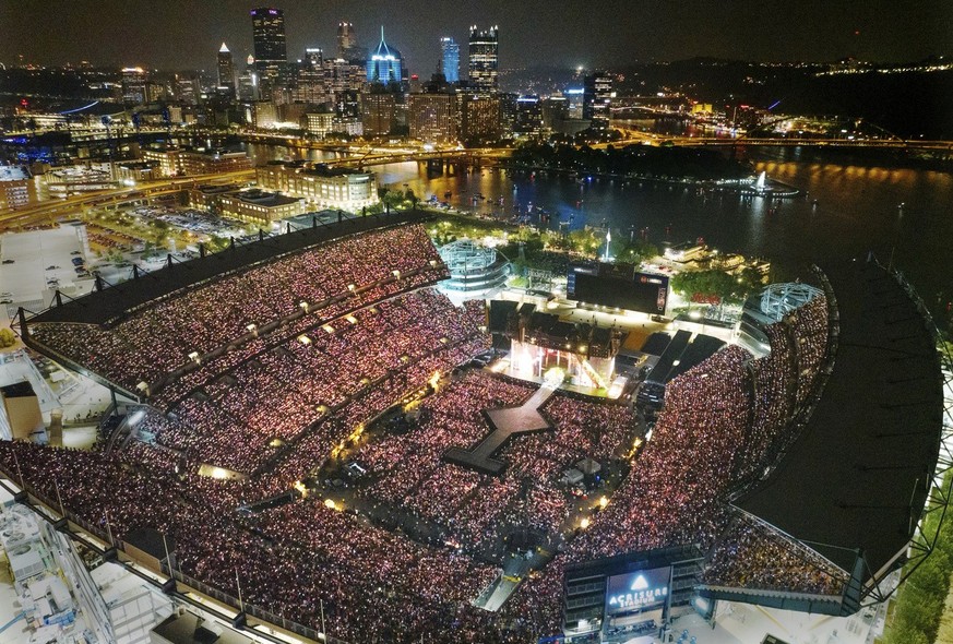 Taylor Swift concert is shown at Acrisure Stadium, Friday, June 16, 2023, in Pittsburgh. (Benjamin B. Braun/Pittsburgh Post-Gazette via AP)