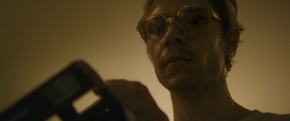 Dahmer. Monster: The Jeffrey Dahmer Story. Evan Peters as Jeffrey Dahmer in episode 101 of Dahmer. Monster: The Jeffrey Dahmer Story. Cr. � 2022