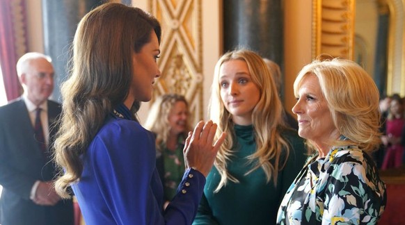 LONDON, ENGLAND - MAY 05: Catherine, Princess of Wales speaks with the First Lady of the United States, Dr Jill Biden and her grand daughter Finnegan Biden during a reception at Buckingham Palace for  ...