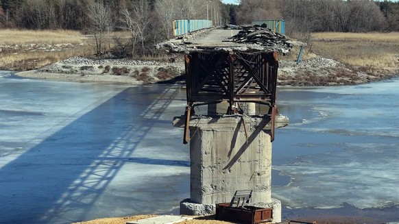 Un plan d&#039;eau dans la région de Kharkiv : la Russie empêche des millions de personnes d&#039;avoir accès à l&#039;eau potable.