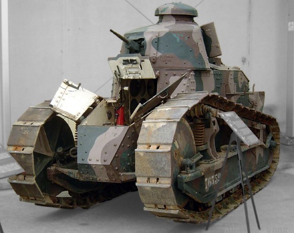 Char Renault FT exposé au musée des blindés de Saumur.