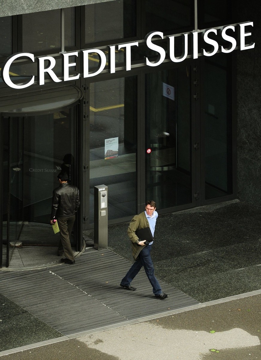 Credit Suisse est désormais sous pavillon UBS. (KEYSTONE/Steffen Schmidt)