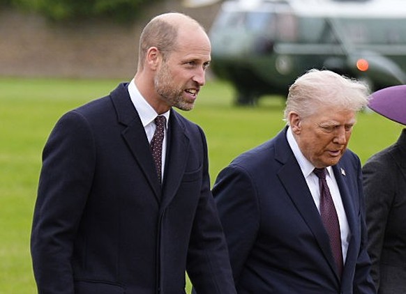 WINDSOR, ENGLAND - SEPTEMBER 17: (L-R) Catherine, Princess of Wales and William, Prince of Wales receive US President Donald Trump and First Lady Melania Trump during the State visit by the President  ...