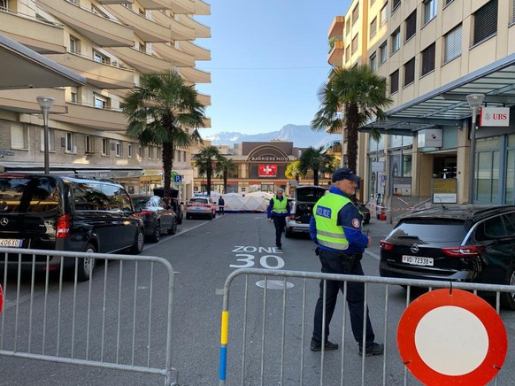 Drame à Montreux: La police est sur place après que cinq personnes aient sauté d'un immeuble. watson