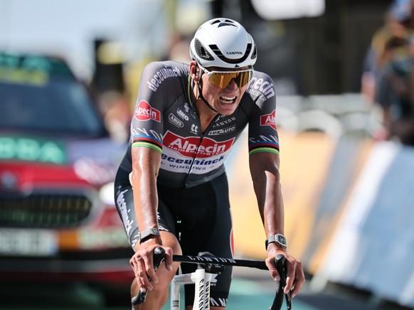 Mathieu van der Poel a récupéré le maillot jaune après avoir terminé 8e de la 6e étape du Tour