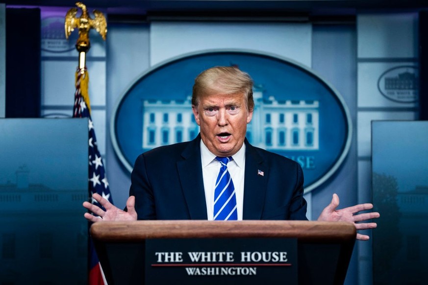 WASHINGTON, DC - APRIL 23 : President Donald J. Trump speaks with members of the coronavirus task force during a briefing in response to the COVID-19 coronavirus pandemic in the James S. Brady Press B ...