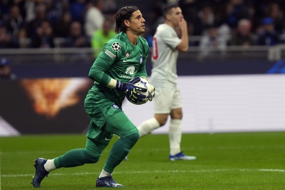 Inter Milan&#039;s goalkeeper Yann Sommer saves a ball during the Champions League, Group D soccer match between Inter Milan and Salzburg, at the San Siro stadium in Milan, Italy, Wednesday, Oct. 24,  ...