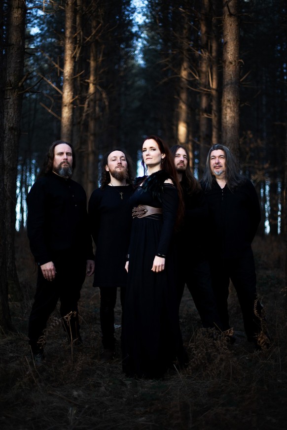 SKÁLD.
