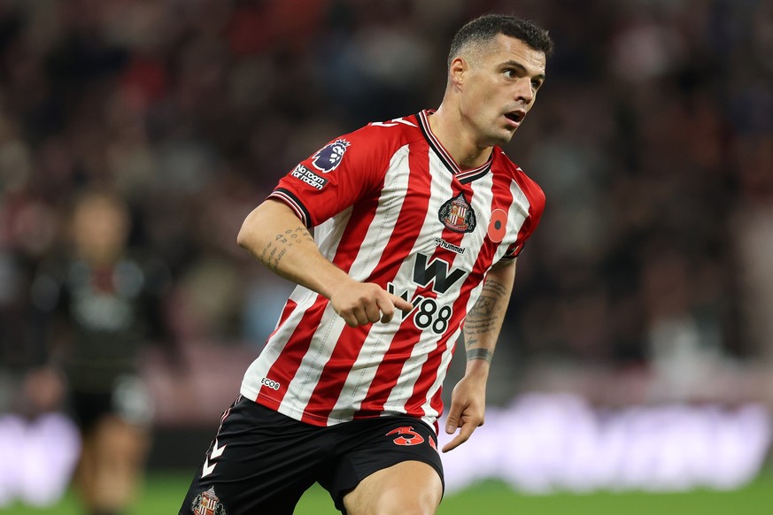 SUNDERLAND, ENGLAND - NOVEMBER 03: Granit Xhaka of Sunderland during the Premier League match between Sunderland and Everton at Stadium of Light on November 03, 2025 in Sunderland, England. (Photo by  ...