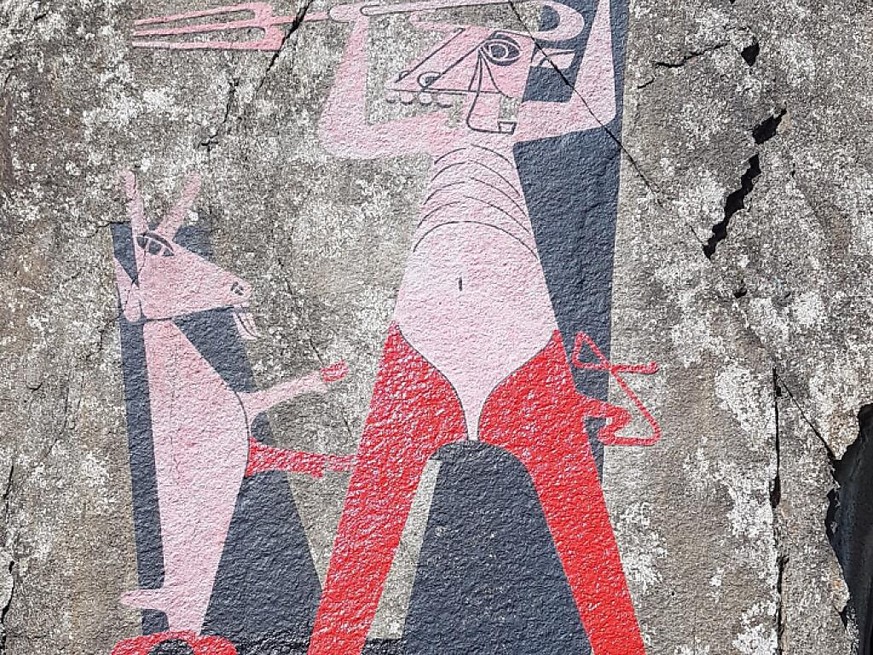 La peinture murale &quot;Le diable et le bouc&quot;, près du Pont du diable dans les gorges de Schöllenen (UR), a été restaurée et recouverte d&#039;un vernis résistant aux UV.