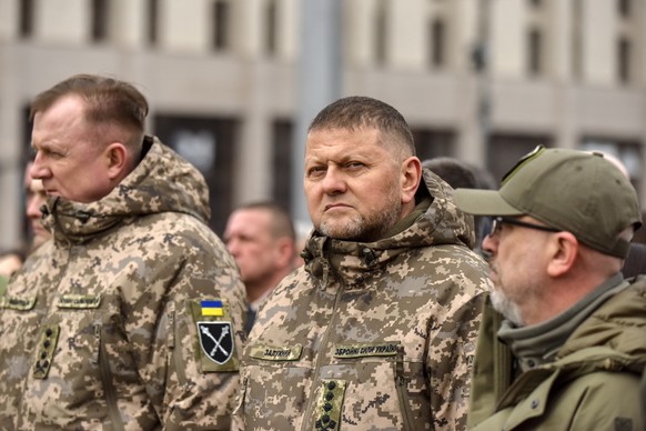 epa10513815 (R-L) Ukrainian Defense Minister Oleksii Reznikov, Commander in Chief of the Ukrainian armed Forces Valerii Zaluzhnyi, and Chief of the General Staff of Ukraine&#039;s armed forces Serhii  ...
