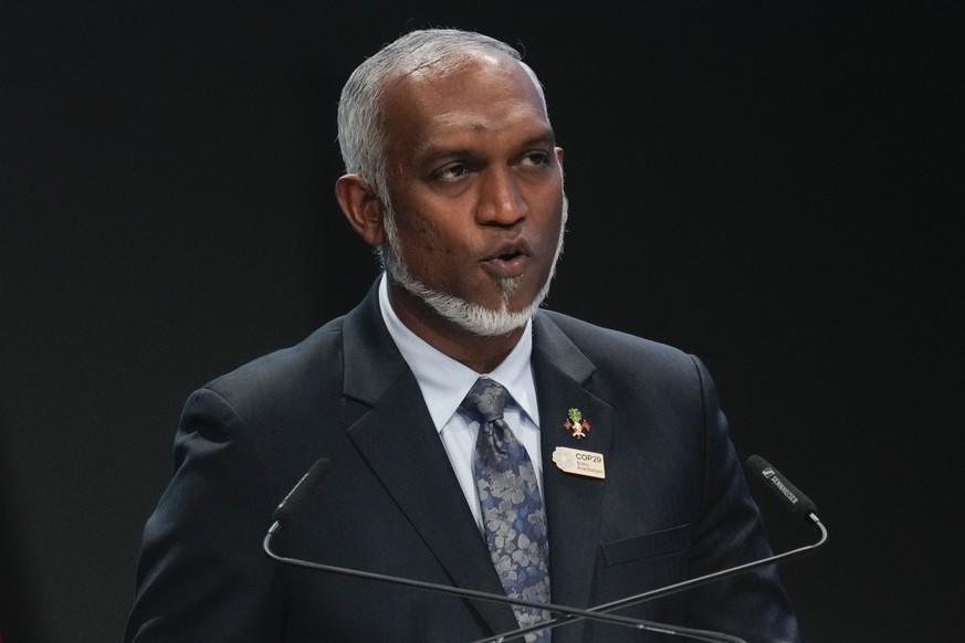 FILE -Maldives President Mohamed Muizzu speaks during a plenary session at the COP29 U.N. Climate Summit, , Nov. 12, 2024, in Baku, Azerbaijan. (AP Photo/Rafiq Maqbool, File)
Maldives-Media Freedom