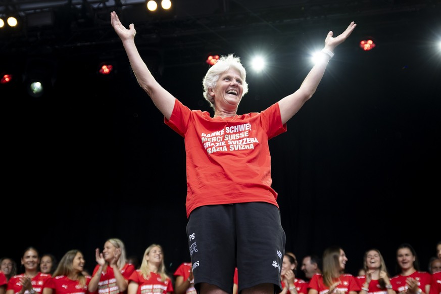 Switzerland&#039;s head coach Pia Sundhage of Sweden greets fans during a thank you and farewell event at the Fan Zone and public viewing on Federal Square (Bundesplatz), after the elimination of the  ...