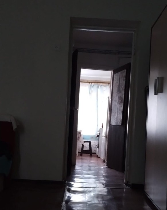 L'appartement de Marc Hebeisen: «Je ne suis pas photographe — et mon téléphone fait de mauvaises photos, mais la batterie est increvable.»