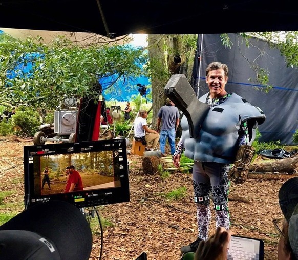 Avengers: Infinity War (2018)

https://twitter.com/Behind_Pics/status/1387874329438871554/photo/1