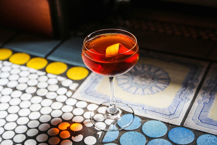 reverse manhattan cocktail bourbon vermouth trinken drinks alkohol https://imbibemagazine.com/inside-out/
