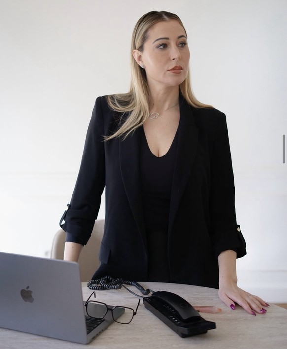 Désormais agente de stars de l'influence, l'entreprise de Magali Berdah a été mise à mal depuis trois ans.