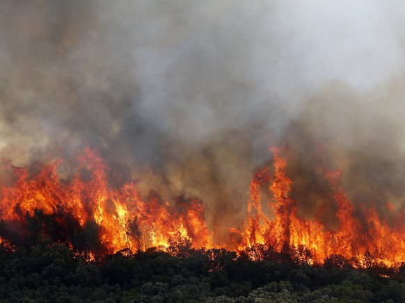 200 habitants d&#039;Aumelas ont