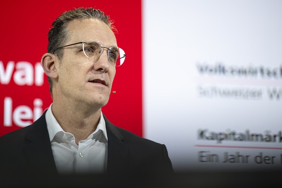 Gabriel Brenna, Vorsitzender der Geschaeftsleitung Raiffeisen Schweiz, spricht an der Bilanzmedienkonferenz der Schweizer Bankengruppe Raiffeisen, am Mittwoch, 11. Maerz 2026 im The Circle in Zuerich  ...
