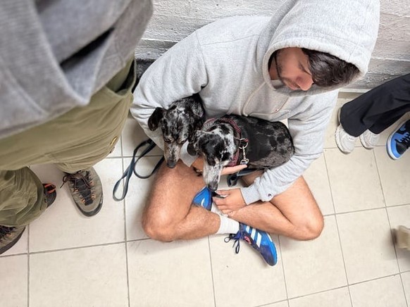 Dans l'abri anti-aérien à Tel Aviv, le 28 février 2026.