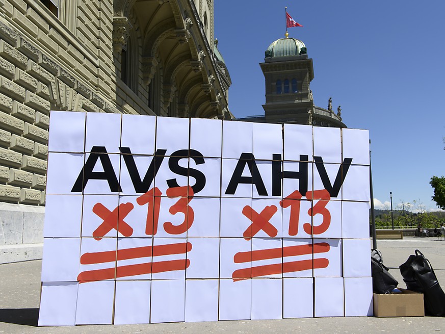 Le Conseil fédéral ne veut pas d&#039;une 13e rente AVS, qui serait trop coûteuse. Il a transmis mercredi son message au Parlement sans prévoir de contre-projet (archives).