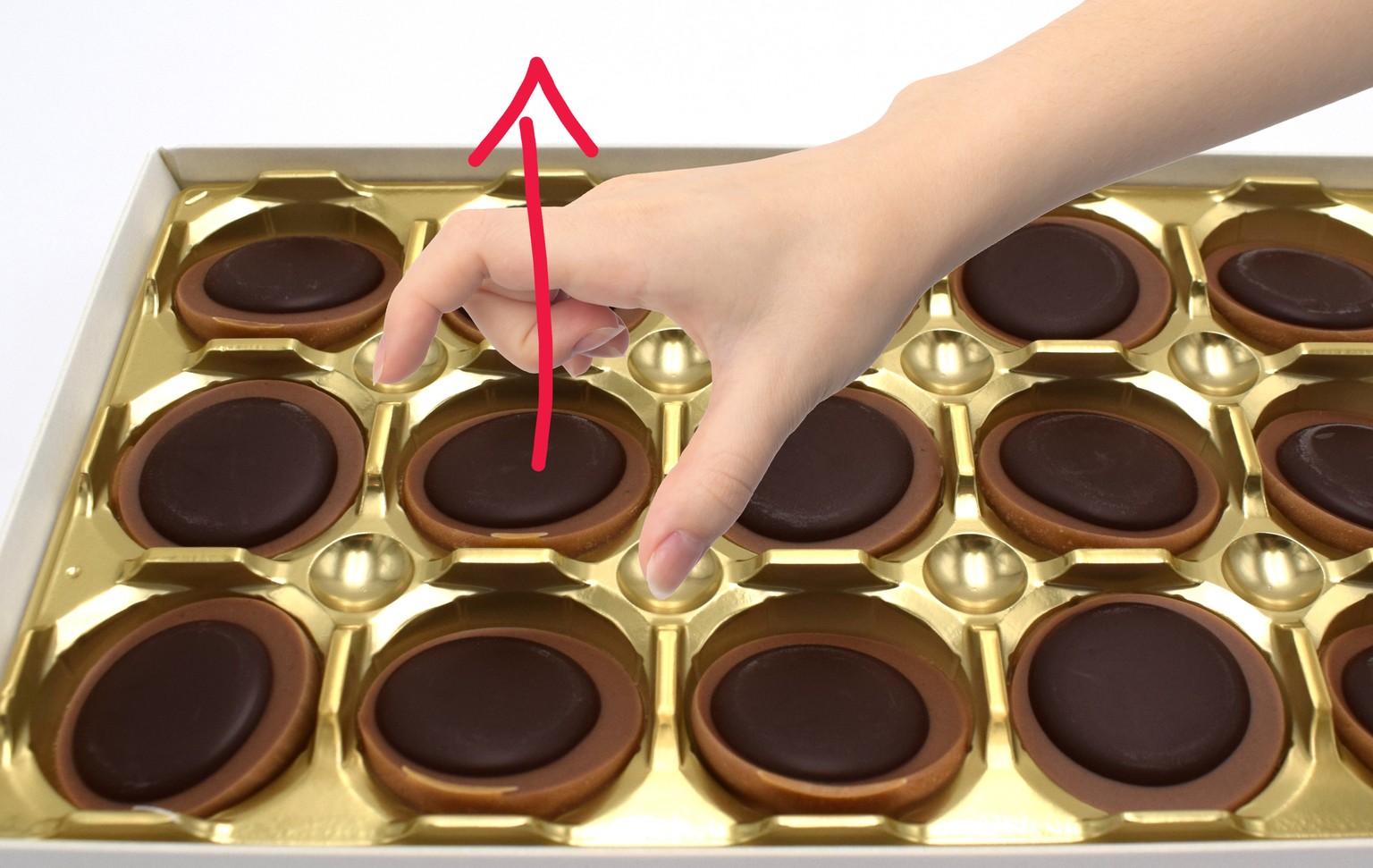 Toffifee aus der Verpackung kriegen