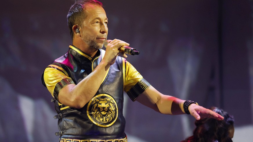 DJ Bobo live bei einem Konzert seiner EVOLUT30N -Tour zum 30-jährigen Bühnenjubiläum in der Messehalle. Erfurt, 11.06.2023 *** DJ Bobo live at a concert of his EVOLUT30N tour for the 30th anniversary  ...