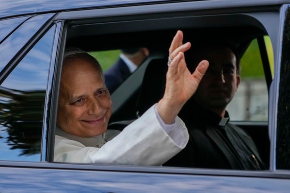 Image accompagnant « Le pape n'aura pas besoin de traitement après son opération ».