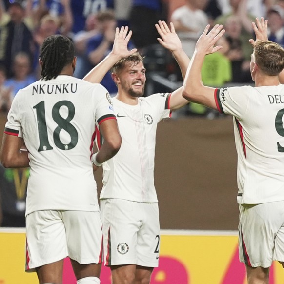 La joie des joueurs de Chelsea, qualifiés pour les 8es de finale du Mondial des clubs