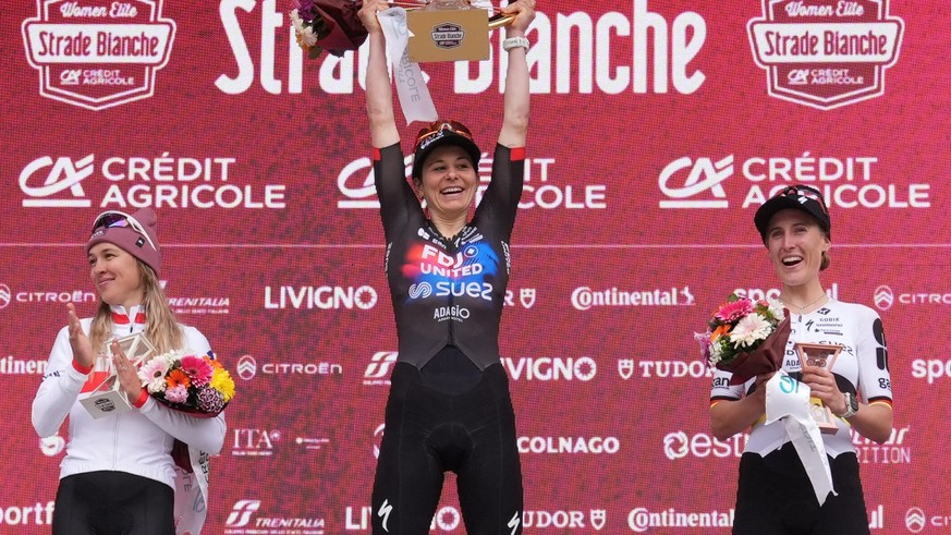 Elise Chabbey a soulevé le plus beau trophée de sa carrière samedi.