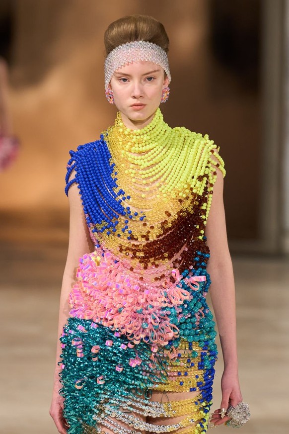 PARIS, FRANCE - JANUARY 30: (EDITORIAL USE ONLY - For Non-Editorial use please seek approval from Fashion House) A model walks the runway during the Germanier Haute Couture Spring-Summer 2025 show as  ...