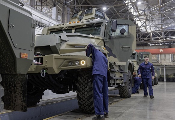 L'industrie militaire, «le vrai moteur de l'économie russe».
