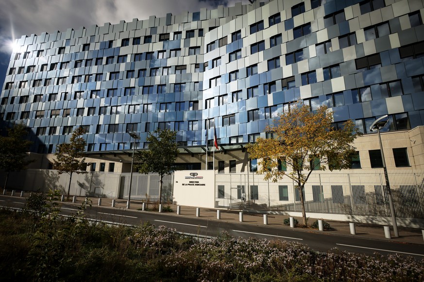View of the police headquarters where arrested suspects in connection with the theft of crown jewels from Paris&#039; Louvre museum are held, Sunday, Oct. 26, 2025 in Paris. (AP Photo/Thomas Padilla)
 ...