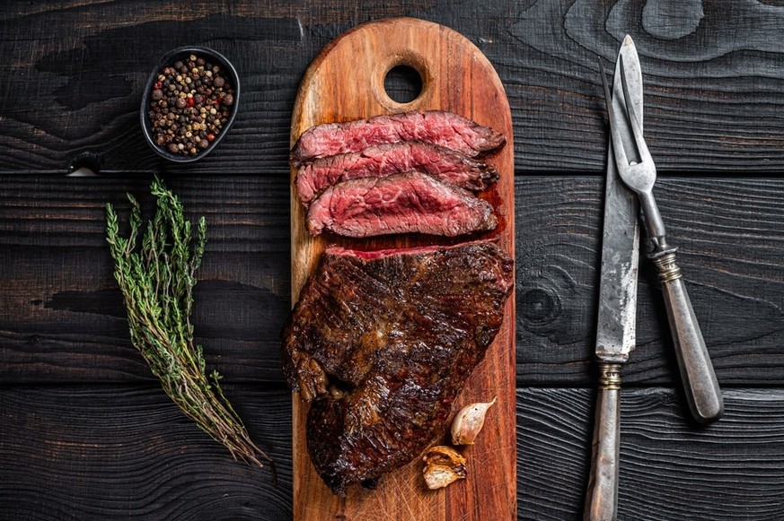 Steak onglet – Hanger Steak Nierenzapfen. Rindfleisch essen kochen