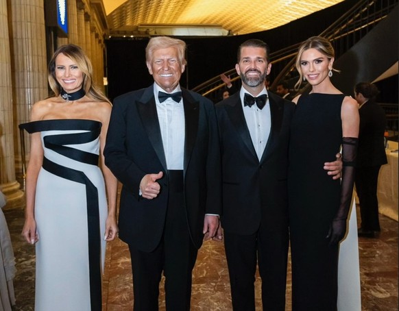 Quand on parle de «maux de tête», voir son nom associé à celui de Jeffrey Epstein est sans doute le pire qu'aurait pu provoquer la bru de Donald Trump à son beau-père.