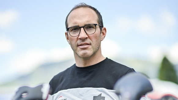Michael Albasini, sporting director of Swiss Cycling, pictured prior the fifth stage, a 172 km race from Gstaad to Leukerbad, at the 84th Tour de Suisse UCI ProTour cycling race, on Thursday, June 10, ...