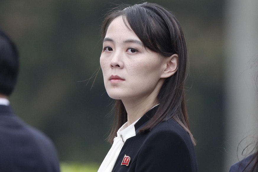 epa07407806 Kim Yo-jong, sister of North Korea&#039;s leader Kim Jong-un, attends wreath laying ceremony at the Ho Chi Minh Mausoleum in Hanoi, Vietnam, 02 March 2019. EPA/JORGE SILVA / POOL